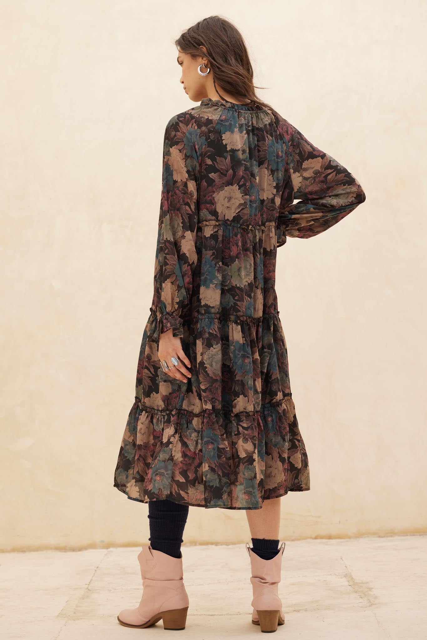 Potpourri Grove Tiered Floral Midi Prairie Dress