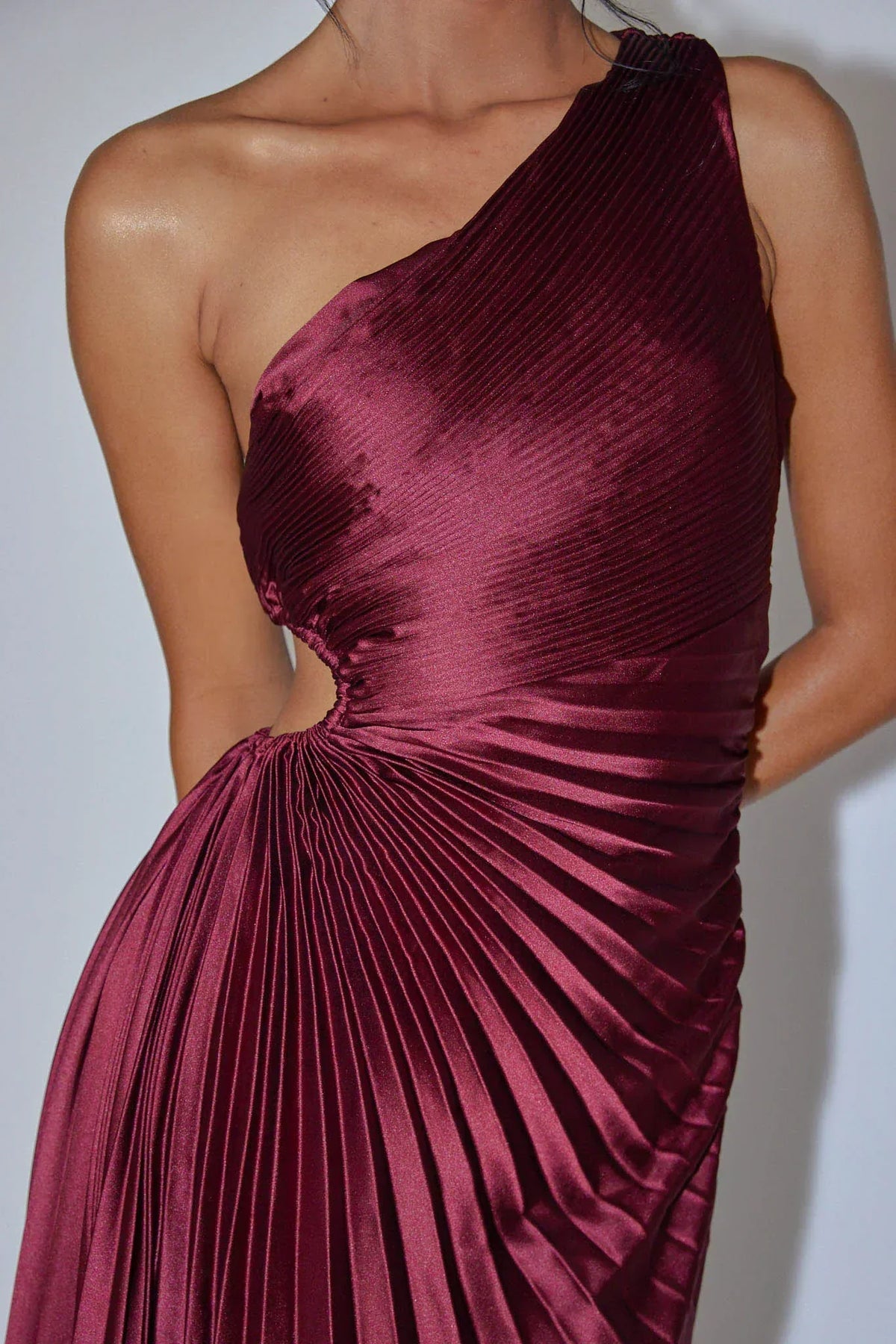 Brooklynn One-Shoulder Accordion Pleat Dress Wine