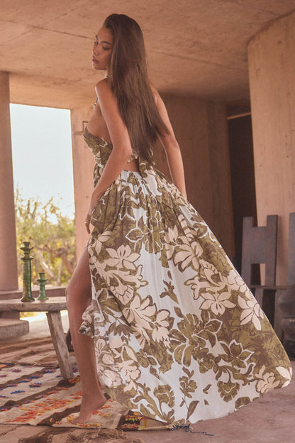 Jungle Beauty Leaf-Print Tie-Back Halter Maxi Dress