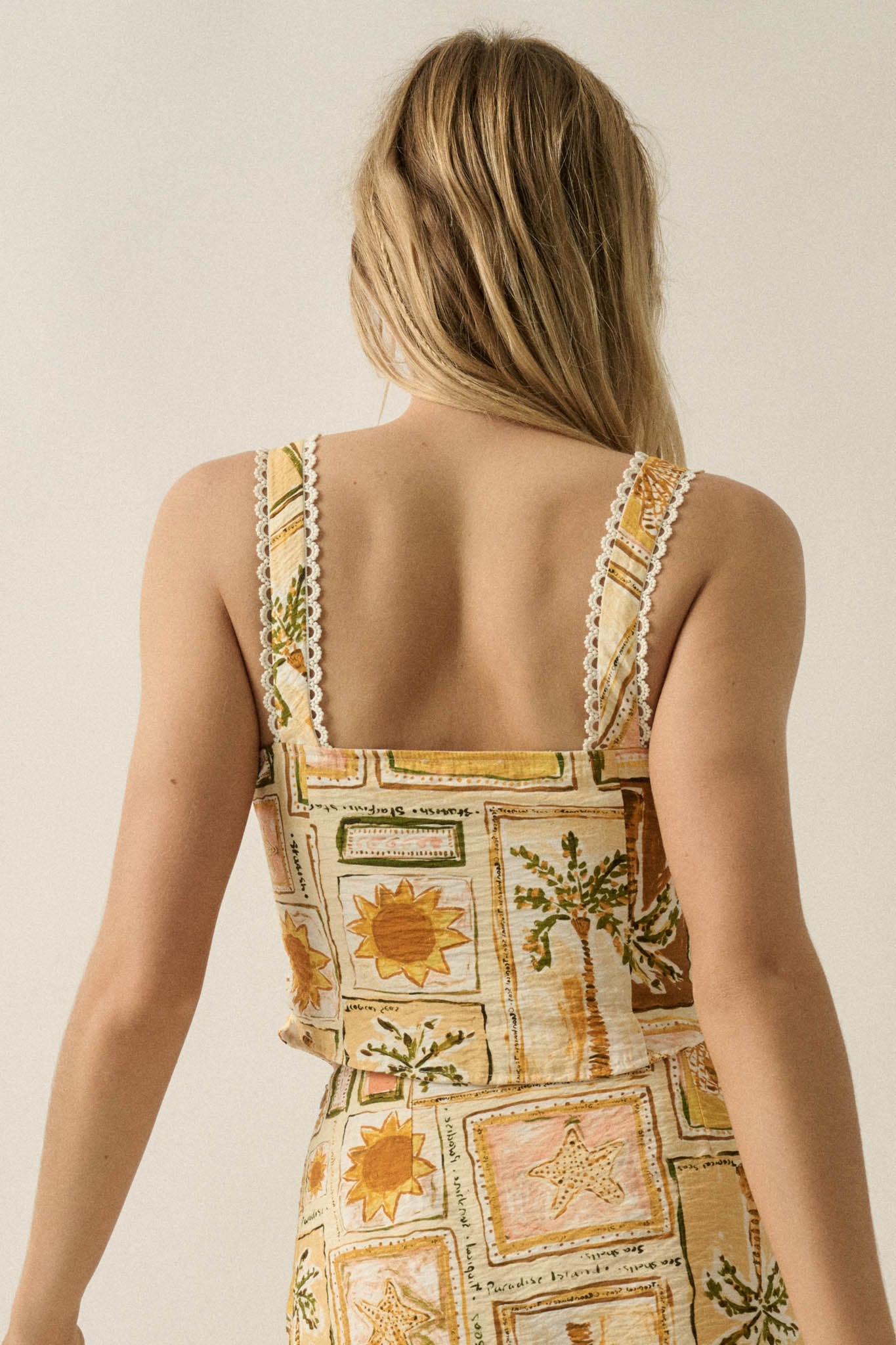 Paradise City Tropical-Print Button Tank Top