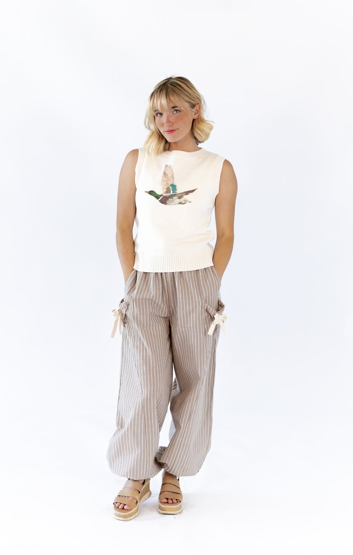 Milene Bow Detail Pants · Taupe