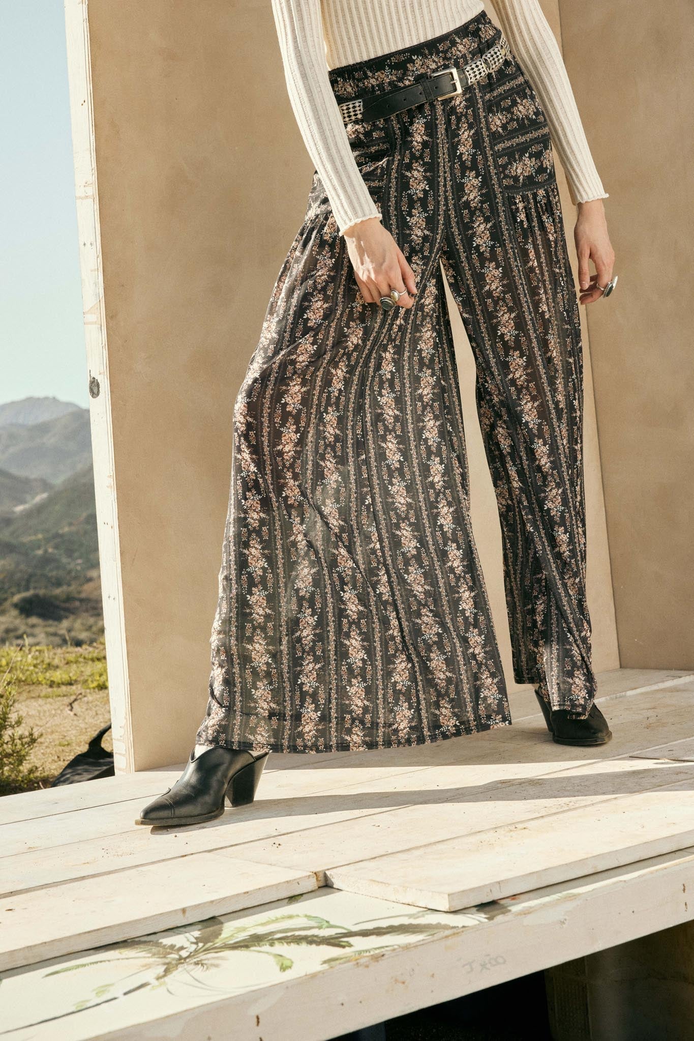 Petal Pusher Floral mesh Wide-Leg Pants