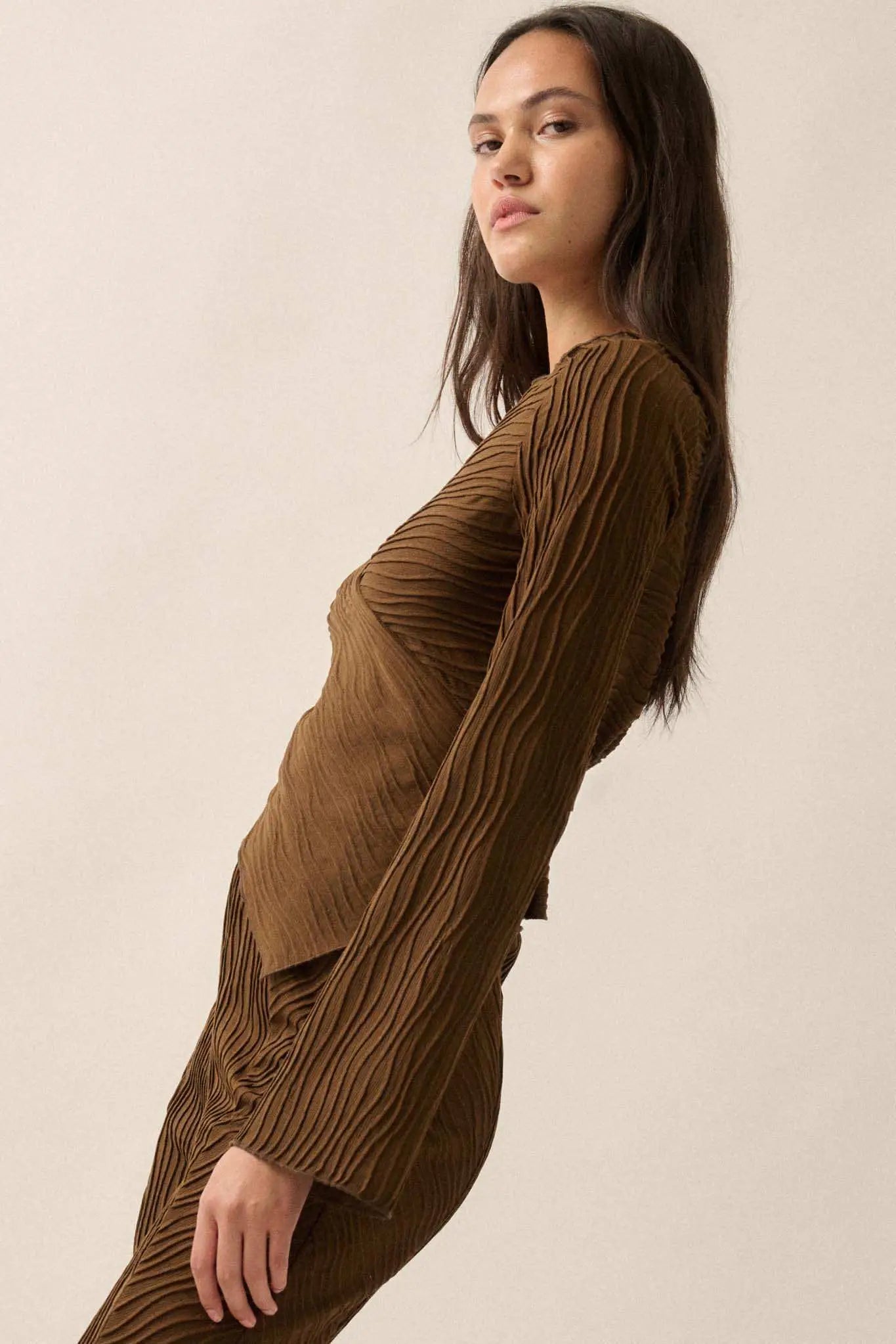 So It Flows Wavy Ribbed-Knit Asymmetrical Top